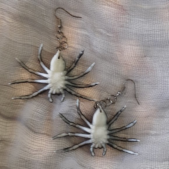 Fly Glitter Earrings Insect Halloween Handcrafted Entomology… - Picture 10 of 12